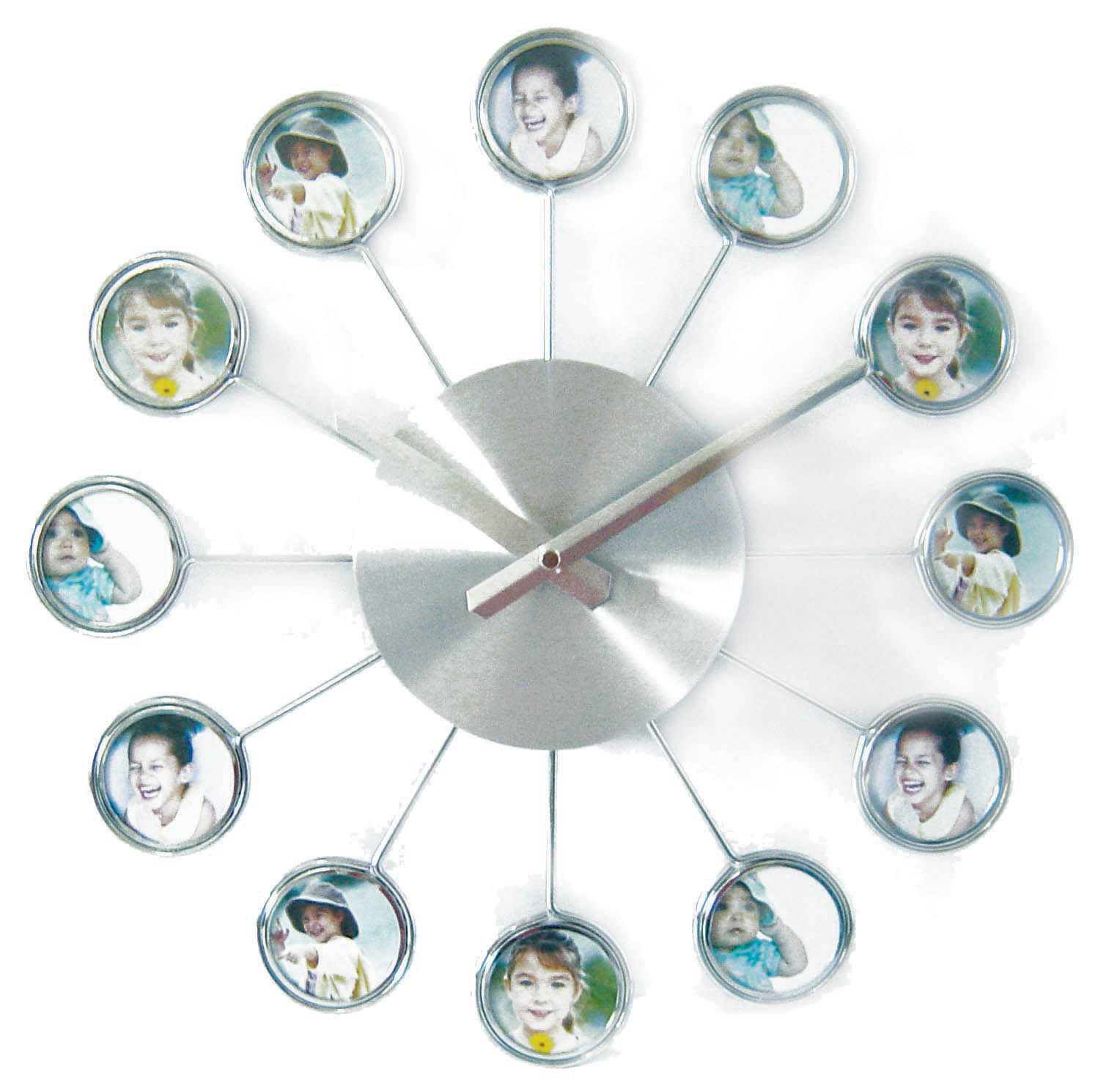 Silver Round Photo Frame Kitchenware Metal Quartz Kitchen Wall Clock